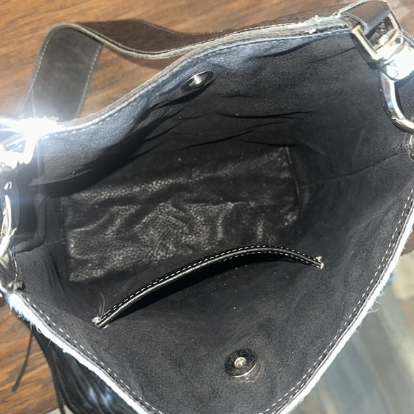 ✨SOLD✨Mini messenger with concho - Picture 3 of 9